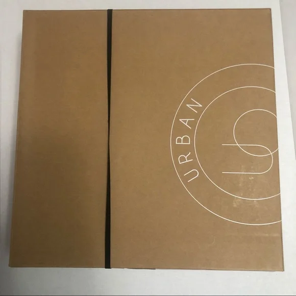 NWT Urban Outfitters Zip-Up boot black (9) - Picture 7 of 15